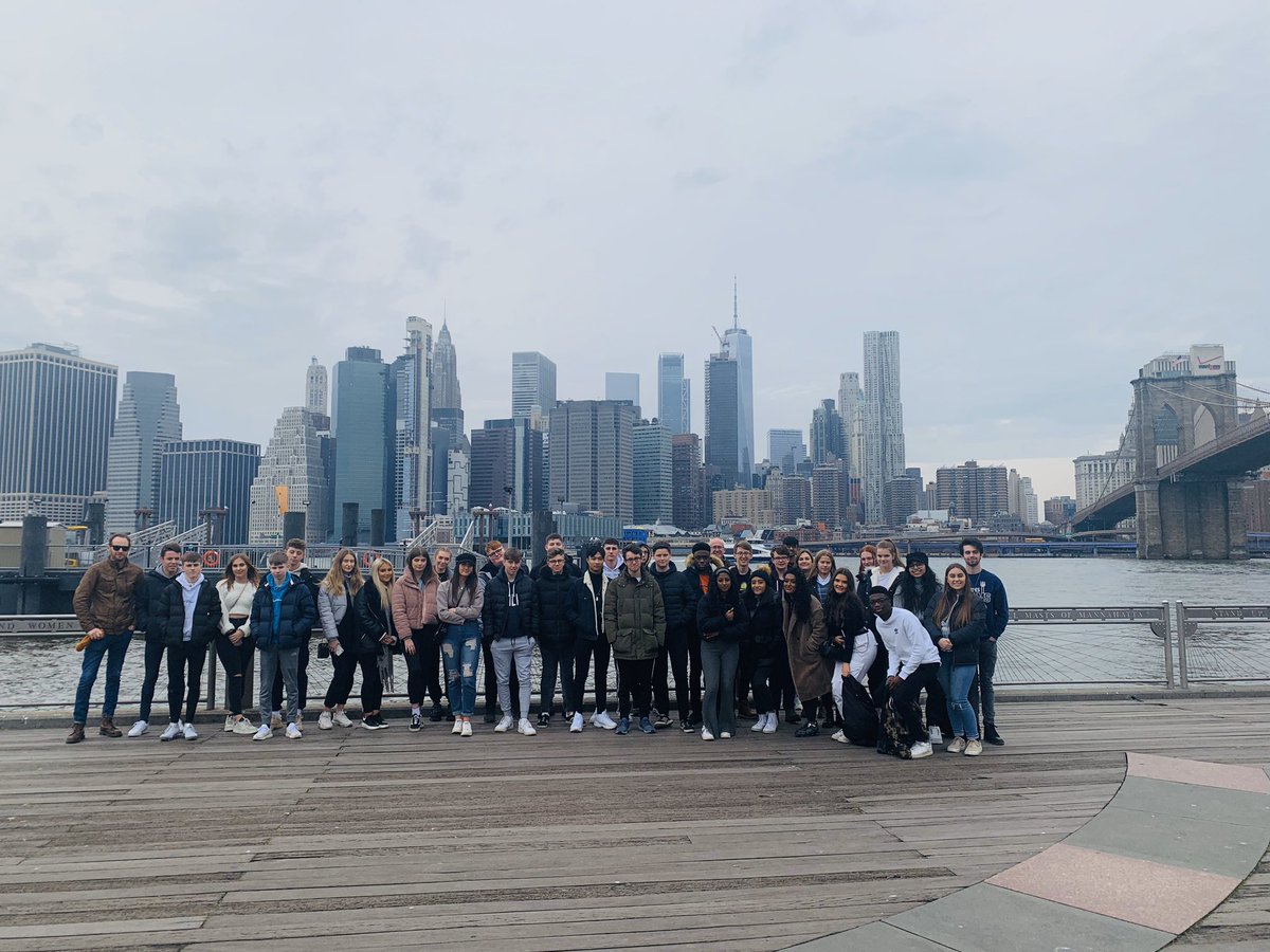 SMCalevelRE's tweet photo. Great morning for Group 1 with @MWTNYC touring around NYC! https://t.co/UsFVoJHxua