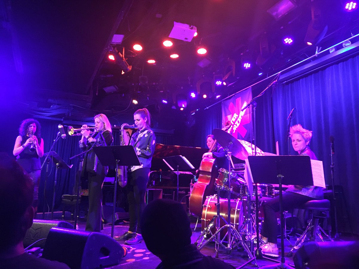 _ceharding_'s tweet photo. Such an incredible night ⁦@lprnyc⁩ with #Artemis ⁦@alliboomboom⁩ #eubanksevansexperience #nycwjf ⁦@NYCWJF⁩ #boomticboom ⁦@Saxophone_Women⁩ https://t.co/Yvh61J5Pcw