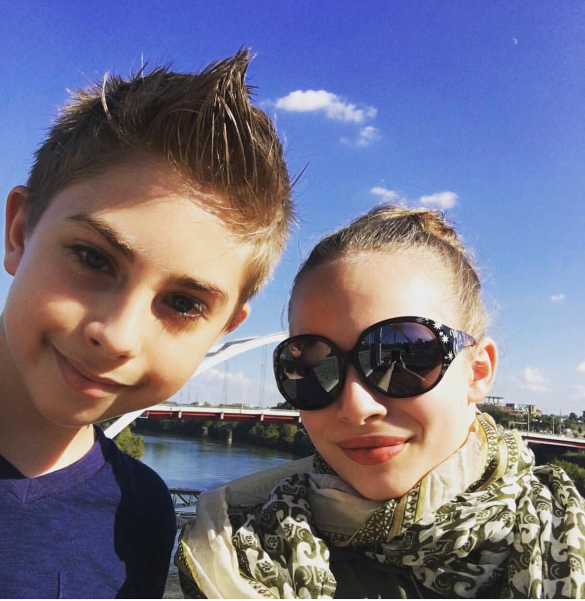 The real Faith & Harry tweet media