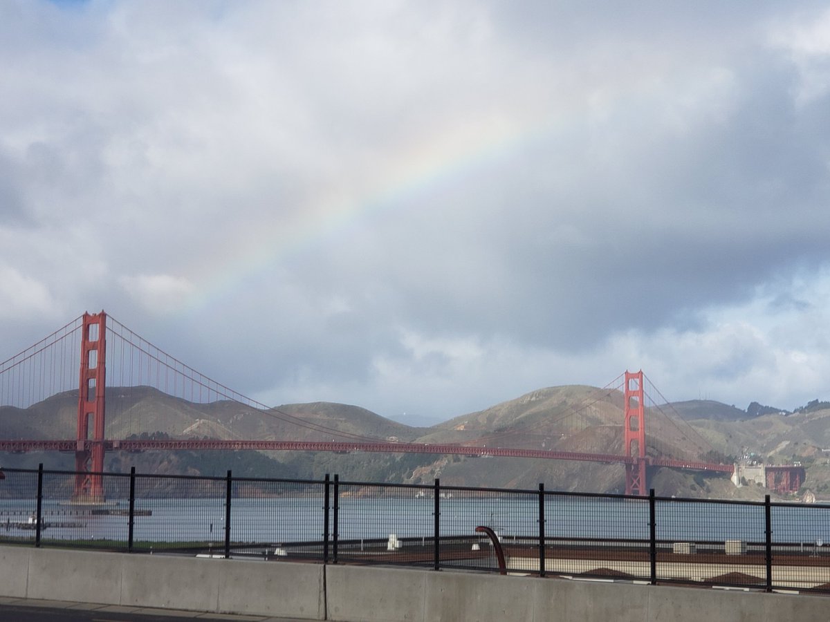 Hey United States!

Weather in San Francisco's <a href="/presidiosf/">Presidio of San Francisco</a> during winter isn't that bad!! Come visit!