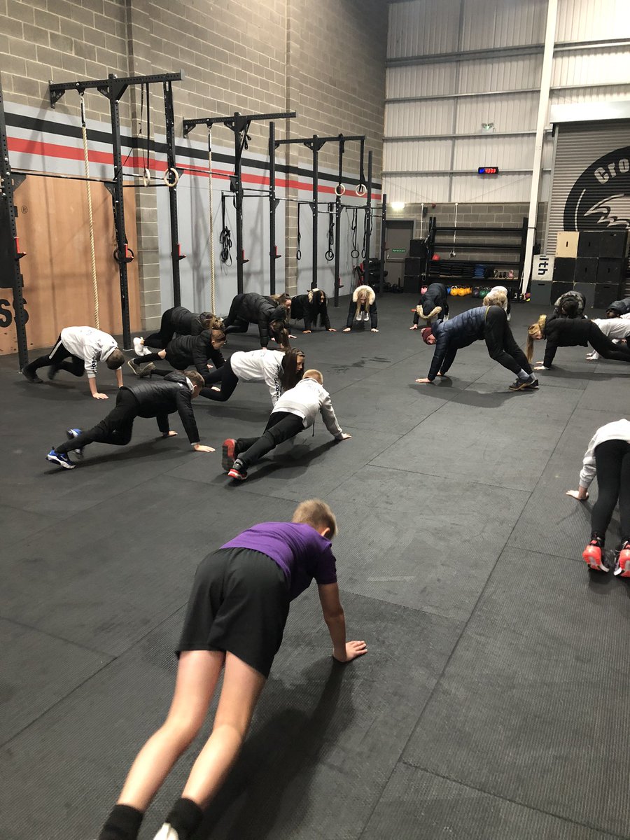 bbESAleadership's tweet photo. Thanks to Chris @CrossFitJacana for an excellent session this morning for our Elite Sport Students👍@BBPEDepartment https://t.co/ZV9IYnm2UJ
