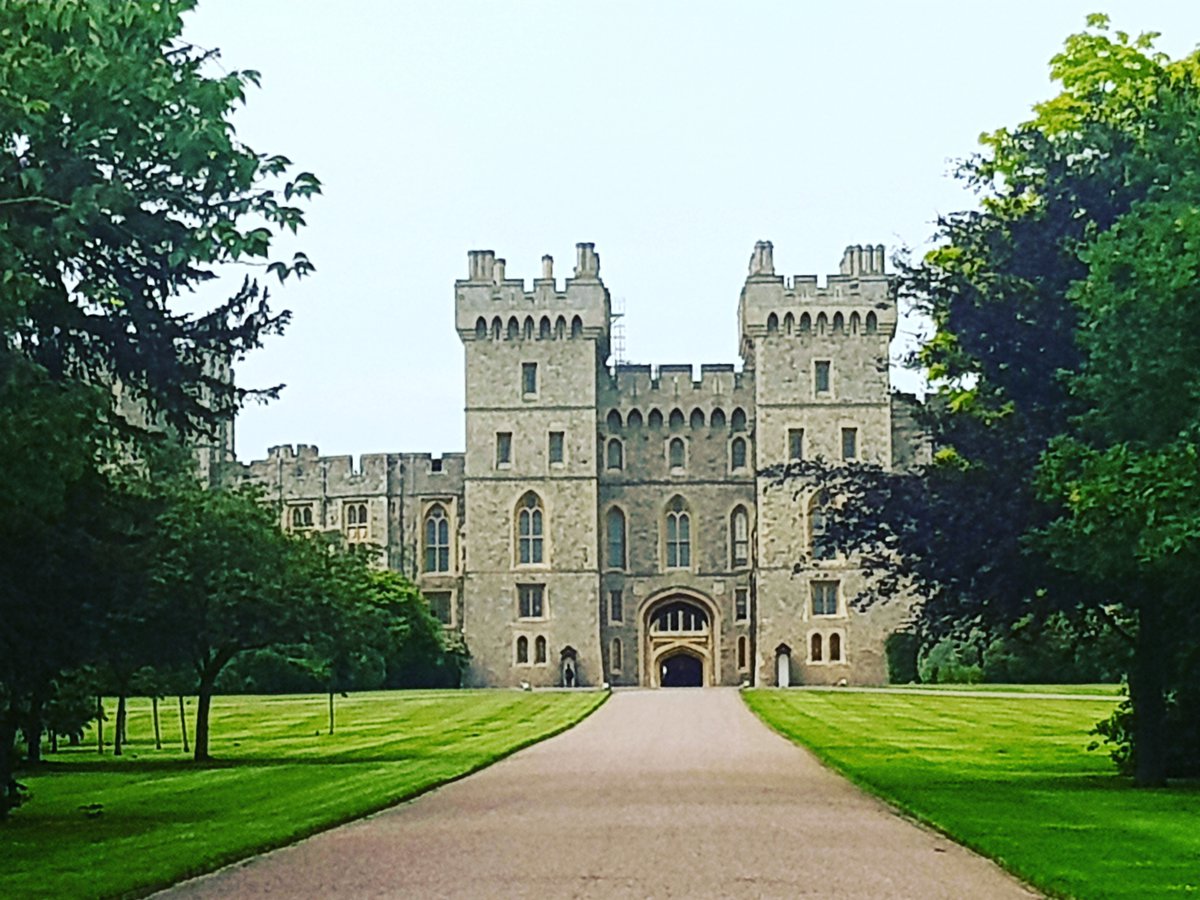 Dovill's tweet photo. #lovely #place #Windsor https://t.co/0nqSniaALn