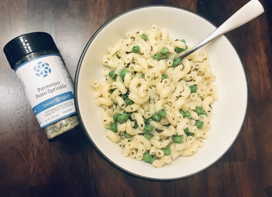 HaveToCookToEat's tweet photo. #ad A little Parmesan Pesto Sprinkle from @savoryraleigh and some @nutpods made this yummy #glutenfree pasta dish! #SavorySpiceRaleigh #SavorySpiceShop #livelifefull #nutpods #CoffeeTeaCookCreate #nutpodspartner #nutpodsambassador #nutpodsquad #sponsored
https://t.co/FHjcdnajSG https://t.co/2aJeXnSfiS