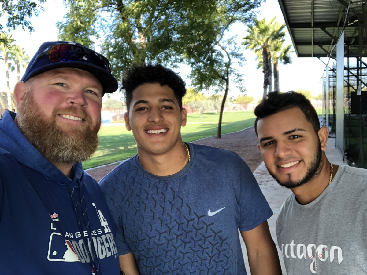 2 of #TheFuture <a href="/Dodgers/">Los Angeles Dodgers</a> Catchers.  <a href="/KeibertRuiz/">Keibert Jose Ruiz</a> and Diego Cartaya.  Guys are getting work in early.