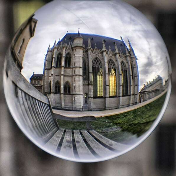 MyriamB06's tweet photo. Sainte Chapelle
#vincennesmaville #vincennes #chateaudevincennes #saintechapelle #lensball https://t.co/GZ7DwXFynC https://t.co/LupAnmMiM8