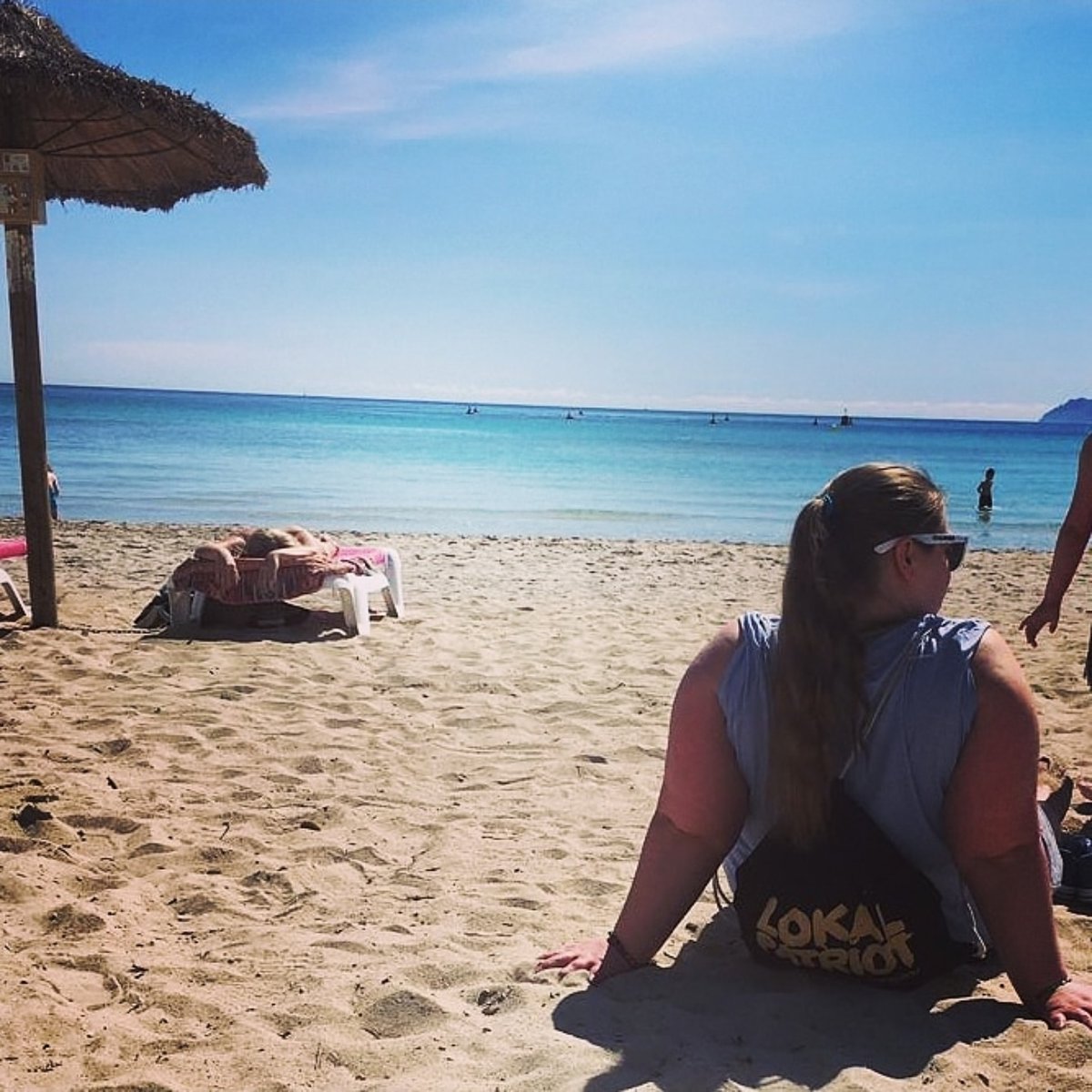 🇩🇪 Durch ein Foto, friert man einen Moment für die Ewigkeit ein. 🇺🇸 With a photo, you freeze a moment for eternity.

#tbt #followme #summertime #beautiful #weather #hot #sunshine #alcudia #spain #sun #memories #ozean #fff #l4l #happy #myday
