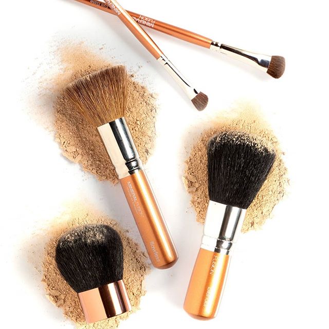 New year, new brushes! 🙌⁣ ⁣ Perfect your makeup with high-quality makeup brushes and get 15% OFF when you buy 2️⃣ or more on mineralfusion.com now thru 1/21! ⁣ ⁣ Use code: 15BRUSHES at checkout ❥ Link in bio to…

📸 instagram.com/p/B7TexsUHzOG/ via tweet.photo