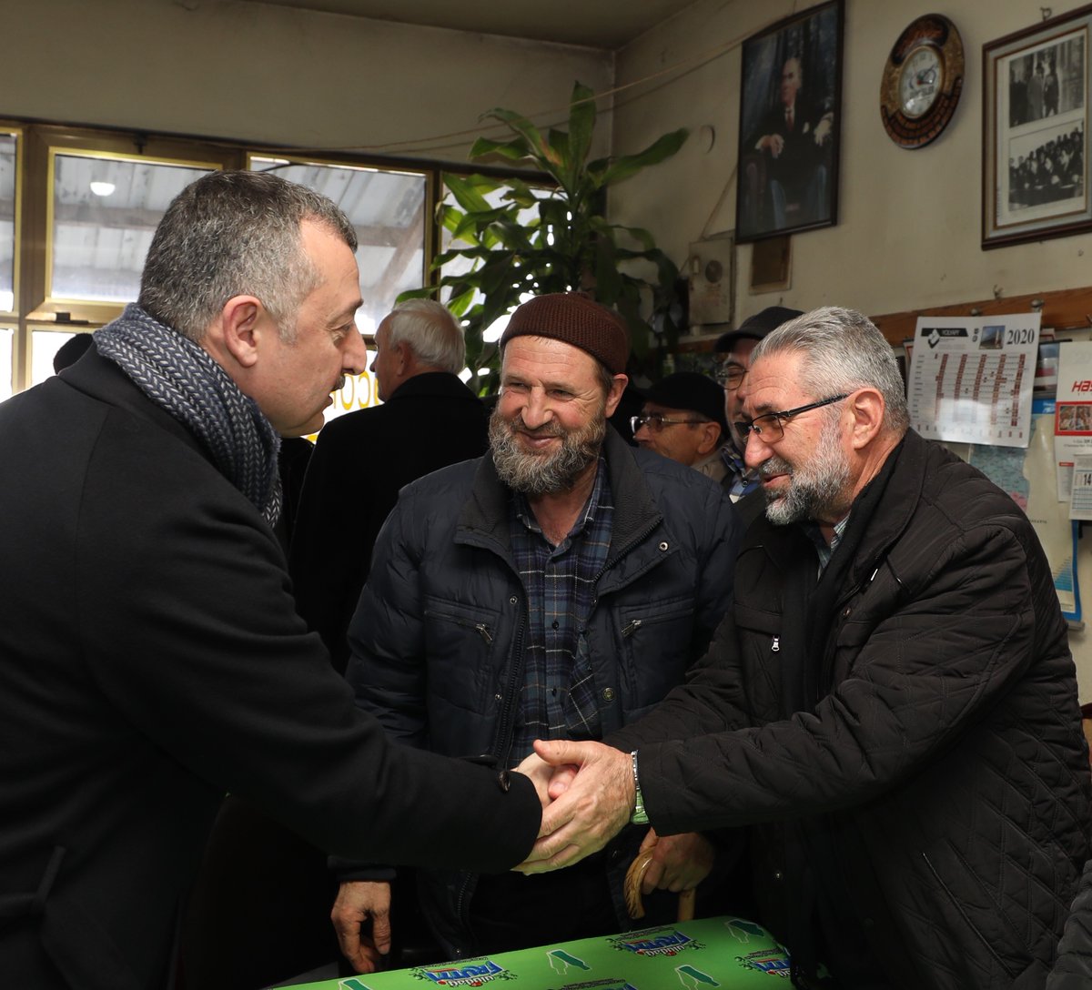 tahirbuyukakin's tweet photo. Sevginiz ve muhabbetiniz bize güç, kuvvet ve daha çok çalışma şevki veriyor.

🙂#MutluŞehirKocaeli için #VarGücümüzleÇalışıyoruz 

📍Avluburun #Kartepe 
#SevdamızKocaeli ❤️ https://t.co/UnsF6nAPBH