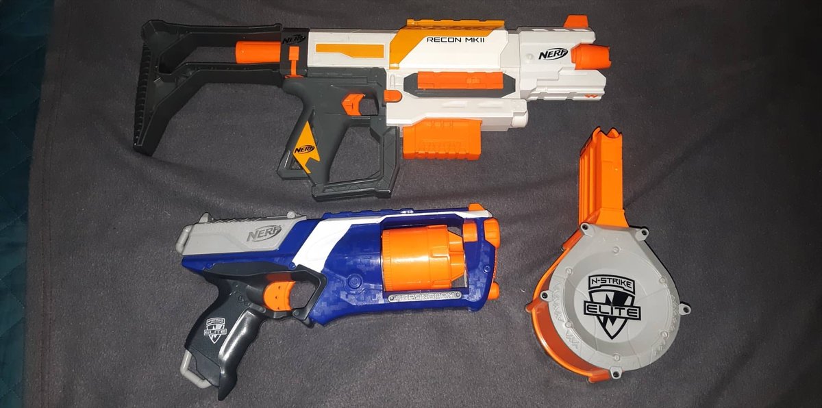 JamesBand_OFC's tweet photo. New Nerf Haul bought online
#Hasbro #Nerf #HasbroNerf #Modulus #NerfModulus #NerfModulusSeries #ReconMKII #ModulusReconMKII #StrongArm #Elite #EliteNStrike #NStrikeEliteStrongArm #ItsNerfOrNothin https://t.co/1jBJE4JYHK