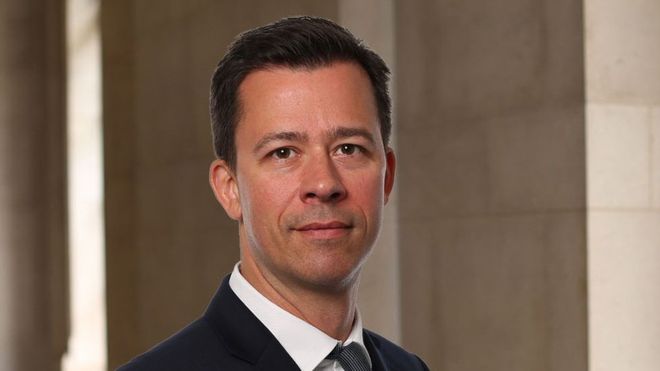 CleverAdviser's tweet photo. Another Bank of England policymaker has floated the idea of cutting the central bank's main interest rate. #britishbanking #financialservices #banks #lenders
https://t.co/6KXCwKgtno https://t.co/hfuqUvv8ao