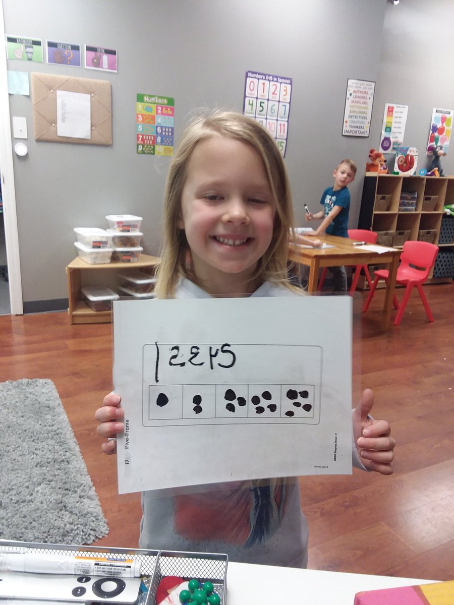 MsHeatherlps1's tweet photo. Supplemental math class 2 ,learning 5 frames in different ways ! https://t.co/tV8uhRzG0d