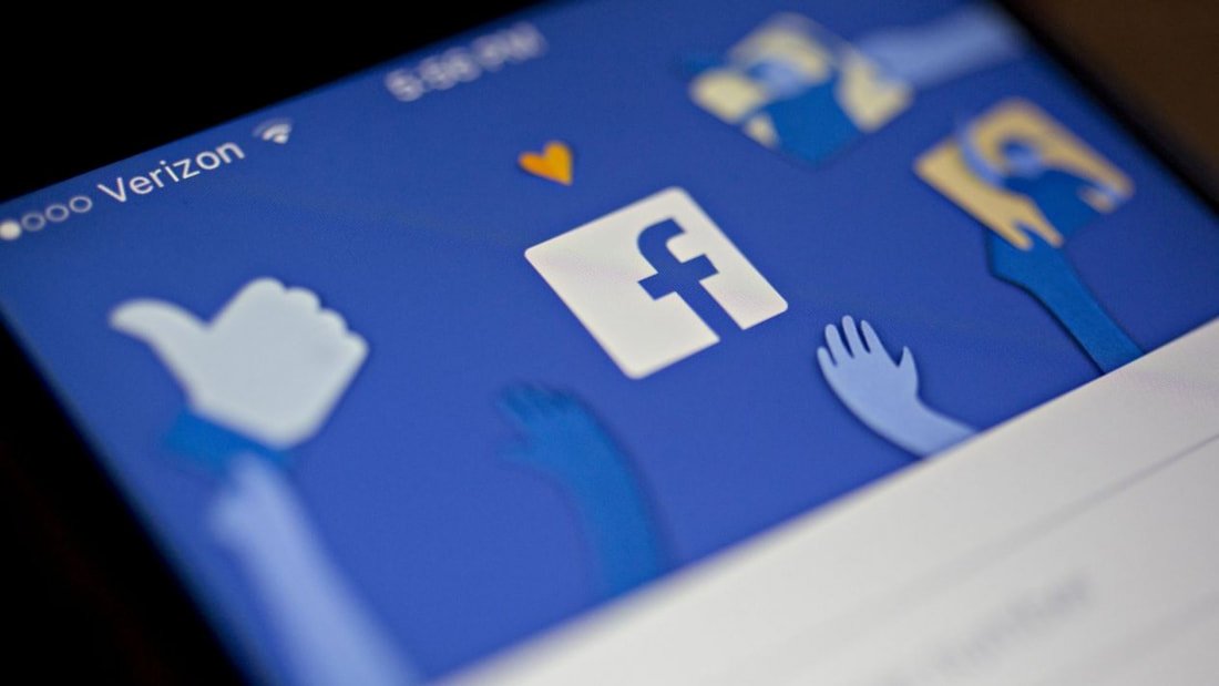 Mundo_Cloud's tweet photo. Facebook acusa a ciberdelincuentes, instalaban malware para anuncios engañosos de productos falsificados

https://t.co/h50EAQaQRl https://t.co/Zcf6LLhExW