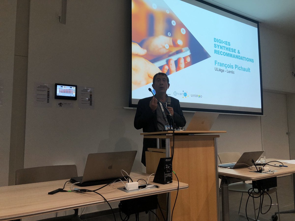 digitalwallonia's tweet photo. Synthèse et recommandations de la journée par François Pichault @ULiegeRecherche. Retrouvez les présentations de la journée en ligne très prochainement sur https://t.co/3YnvQD7Q0K #digiserv #digitalwallonia https://t.co/r9sENiheEP