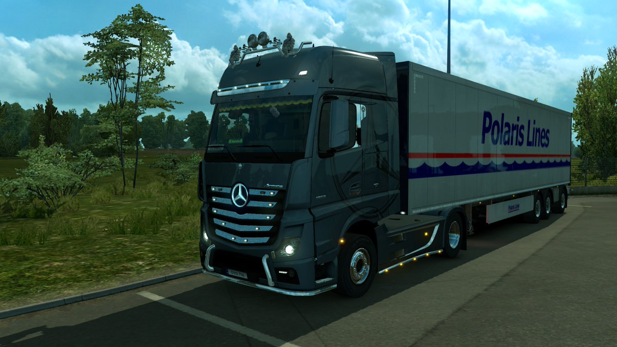 GenadijOv's tweet photo. #RoadStars #MBTPicoftheWeek #competition #TruckComp @MercedesTruckUK #EuroTruckSimulator2 @SCSsoftware #ETS2 #MercedesBenzTruck https://t.co/1pzWhfcd8F