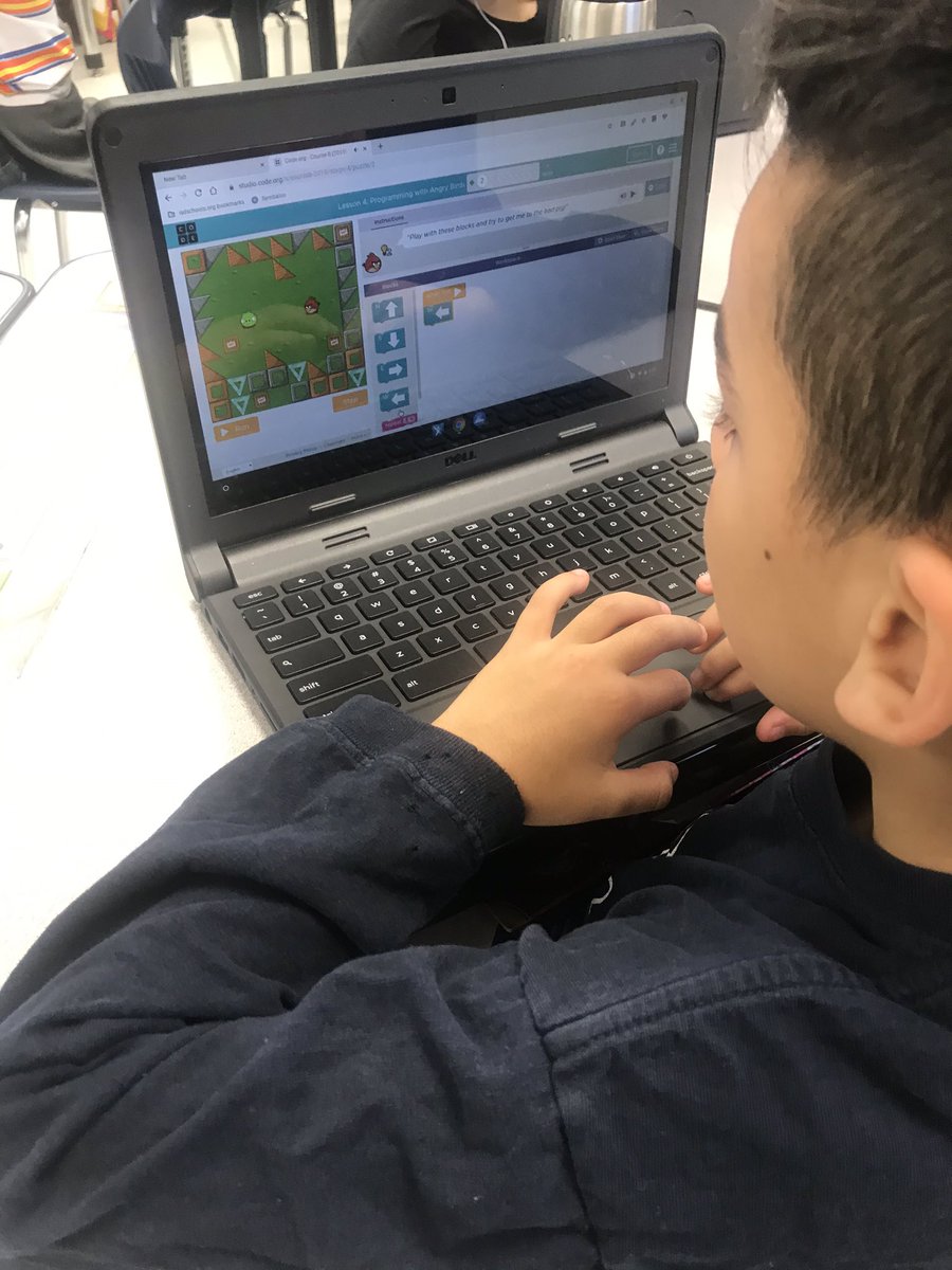 Ms_Sickle2's tweet photo. Shoutout to @beckyherl for coming to teach us about coding! We did some critical thinking and stretched our brains! Thank you for sharing Mrs. Herl and we can’t to learn more using technology! https://t.co/ahl6UavPyx
