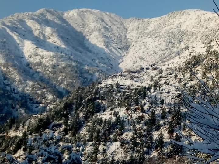 kalsoomzeb's tweet photo. Beautiful #Beergali #mahabanswabi https://t.co/Kna9WQ00Gi