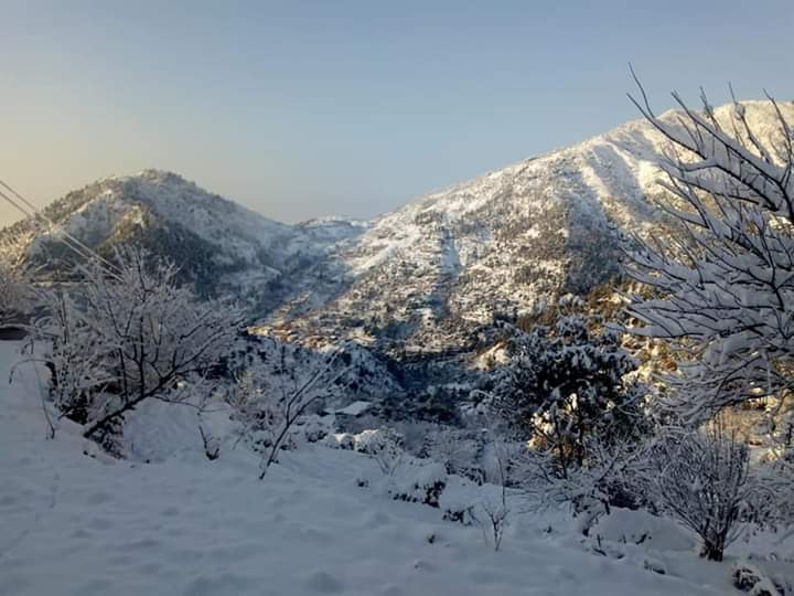 kalsoomzeb's tweet photo. Beautiful #Beergali #mahabanswabi https://t.co/Kna9WQ00Gi