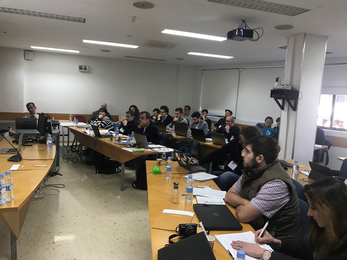 pole_materalia's tweet photo. [Kick off Iproduce] #MatInnov 
Le pole_materalia présent à Valence (Espagne) pour le lancement du projet européen "Iproduce : un cadre de fabrication sociale pour une mission d'innovation ouverte multipartite rationalisée." https://t.co/yzyvhm5JA7