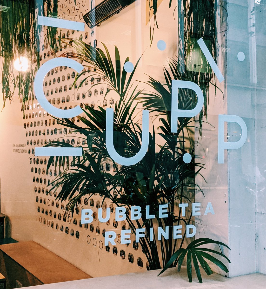cuppbubbletea's tweet image. Our St Stephen Street shop is open until 7pm this evening! So if you're out in this miserable weather - pop in for a warm Bubble Tea ☔  #rain #bubbletea #boba #tea #bristol