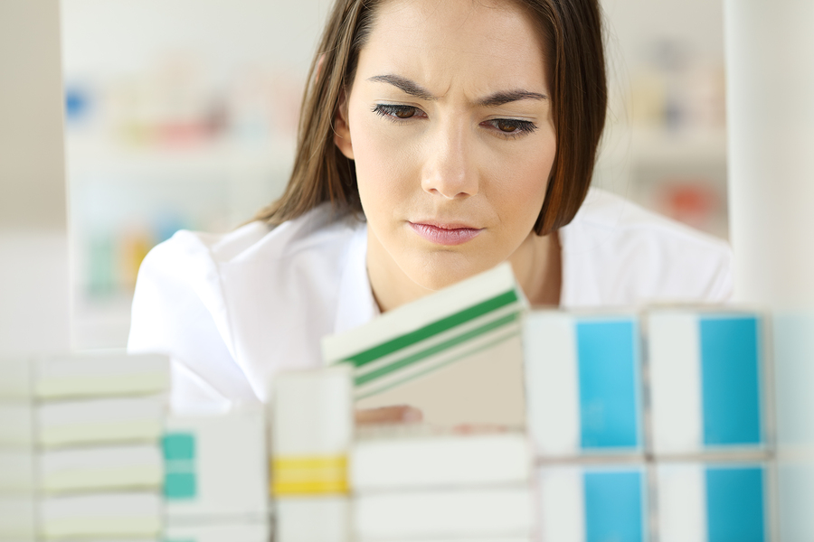 cppeengland's tweet photo. Thinking of applying to our @NHS_HealthEdEng #PhIF Accuracy checking pharmacy technician programme? Apply soon as currently there are only places on the Feb & March 2020 cohorts. The video in our article shows how an ACPT benefits the whole pharmacy team: https://t.co/M8iElQaKwn https://t.co/ZmZuIxMI8n