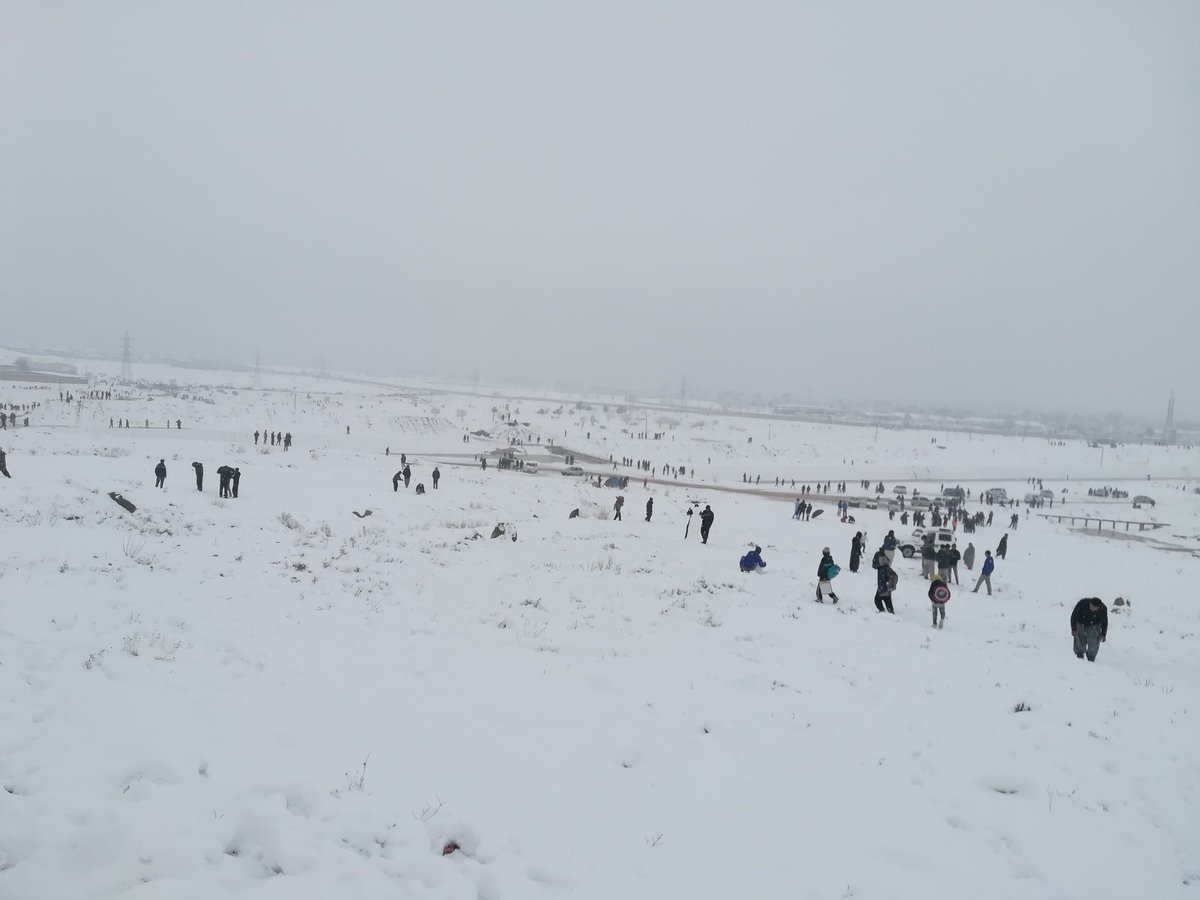 AdvocateGenral's tweet photo. Snowfall happened in Quetta on 12/01/2020
#QuettaSnowfall https://t.co/f1cxirlxFL