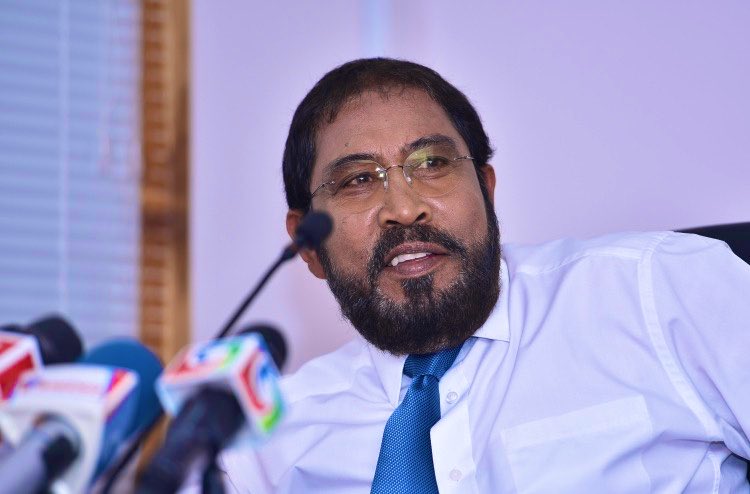FanofQasim's tweet photo. Meehaku verikamah nukunnairu, eynaa ge akhulaagaai, sulookai, vision Rayyithun minekiran jehey. 
Hon. @qasimibrahim akee mi qualities thaku gai dhevana eh nuvaa leader eh! #WeAreRepublican https://t.co/FEpXjGIskW
