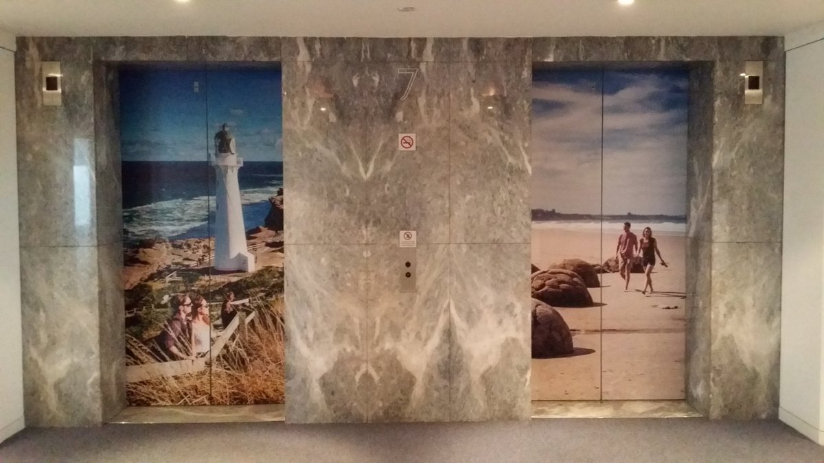 CPL_Graphics's tweet image. printing and installation of lift vinyl