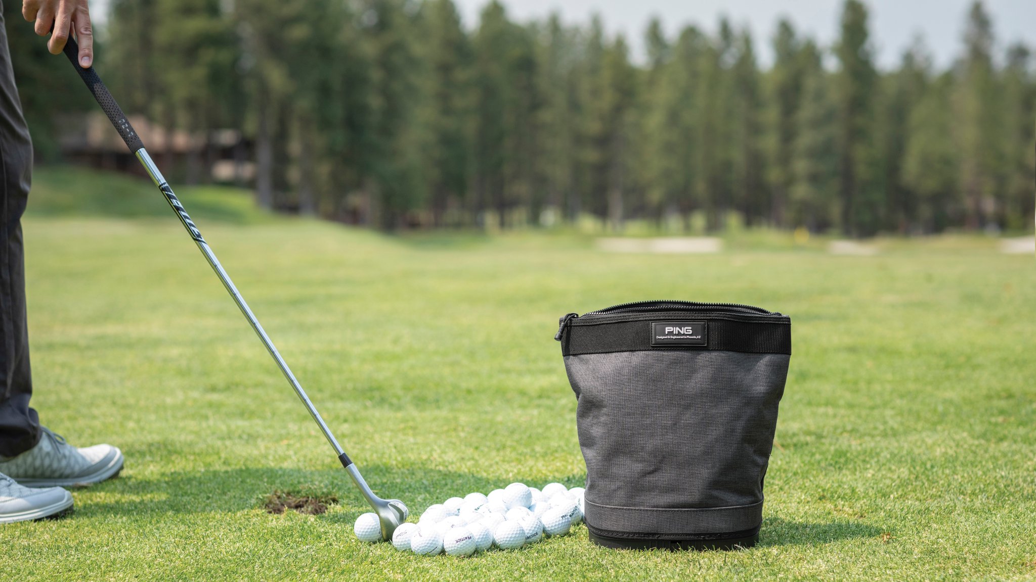Ping range bag Clearance