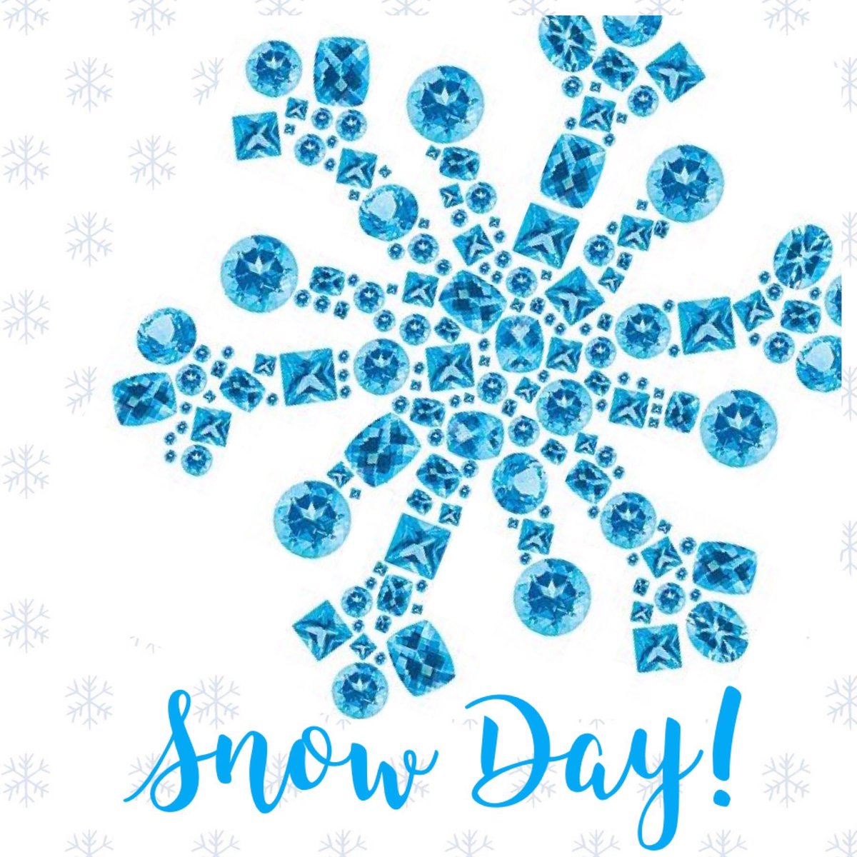 pavemv's tweet photo. MVSD just announced a Snow Day, all school cancelled. Snow day for kids means a snow day for mom too! PAVÉ will be closed today. 

Everyone enjoy the snow! 

#pave #pavemv #mydowntownmv #itshappening  #snowday https://t.co/JdB3pmOQwG