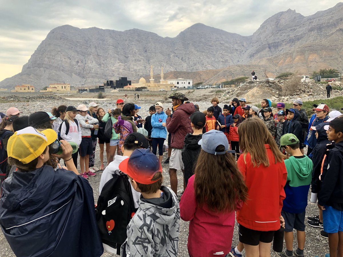 DIA_EcoTeam's tweet photo. Year 6 enjoying learning all about wadis and different rock layers in Ras Al Khaimer @DIA_Year6 #dia_pyp #rockformation #wadi #exploring @DIA_Sciences https://t.co/jEUzgjjbaU