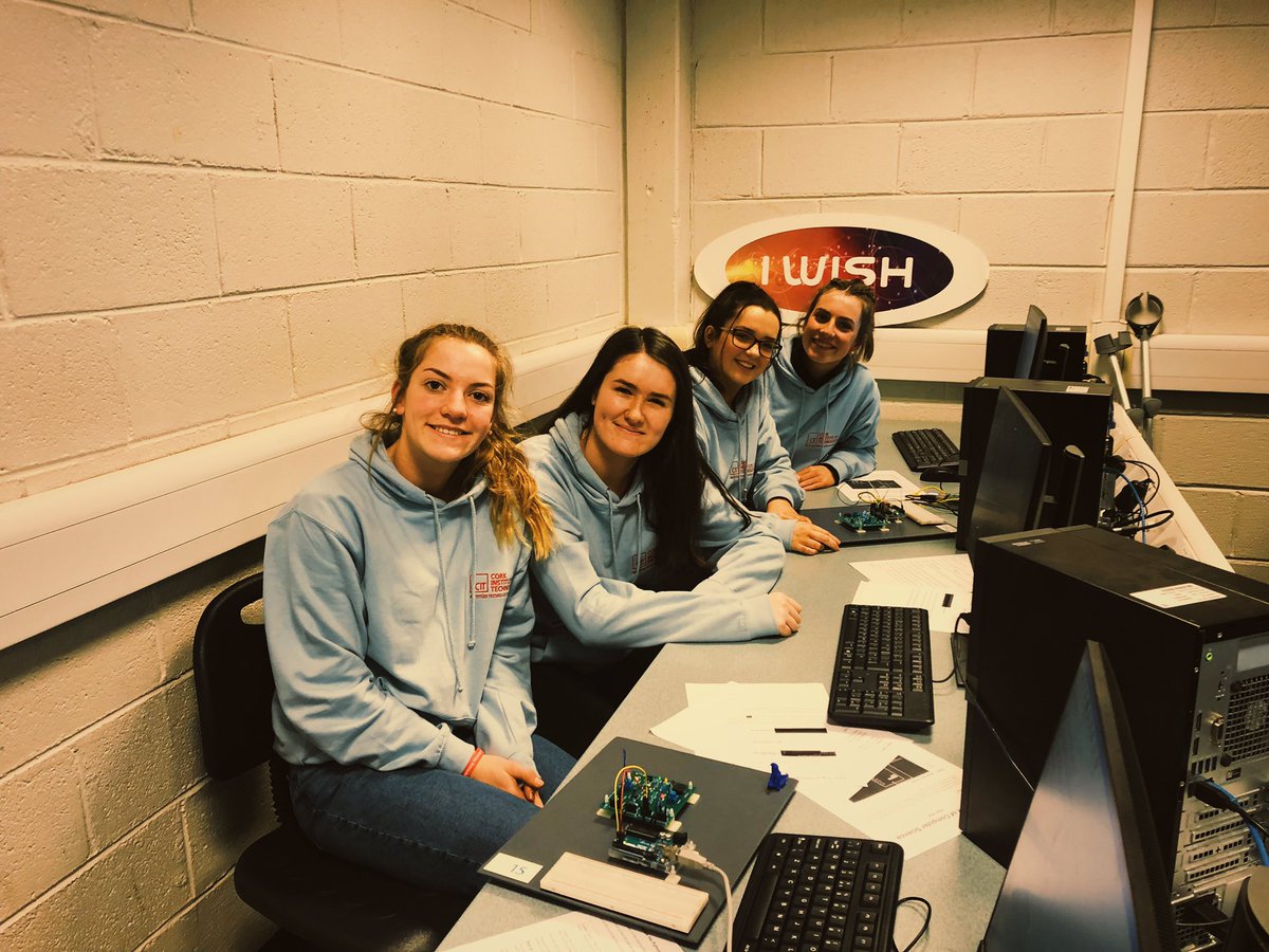 dreambig_iwish_cit tweet media