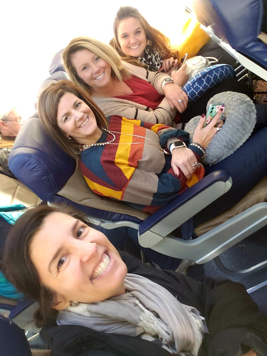 CarrieTergin's tweet photo. Atlanta Gift Show here we come! Can't wait to see what we discover at @AmericasMartATL for @CarriesHallmark! Rest up on the plane because it will be non-stop when we get there! #SelfiewiththeMayor #MayorTergin #HallmarkMayor #CarriesHallmark @Hallmark https://t.co/ZIWBTAED4o