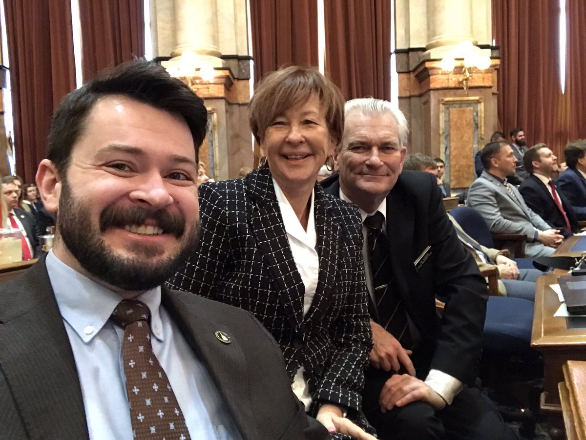 We’re settled in and ready to hear from <a href="/IAGovernor/">Gov. Kim Reynolds</a> 🍿