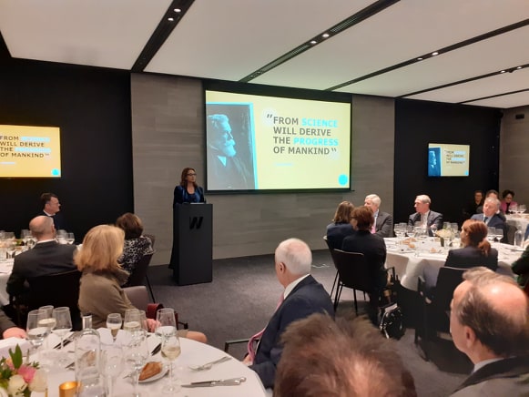 "From science will derive the progress of mankind" Topvrouw Ilham Kadri van Solvay sprak vandaag voor een volle zaal tijdens de werklunch in De Warande. <a href="/Kadriilham/">Dr. Ilham Kadri</a> <a href="/SolvayGroup/">Solvay</a>