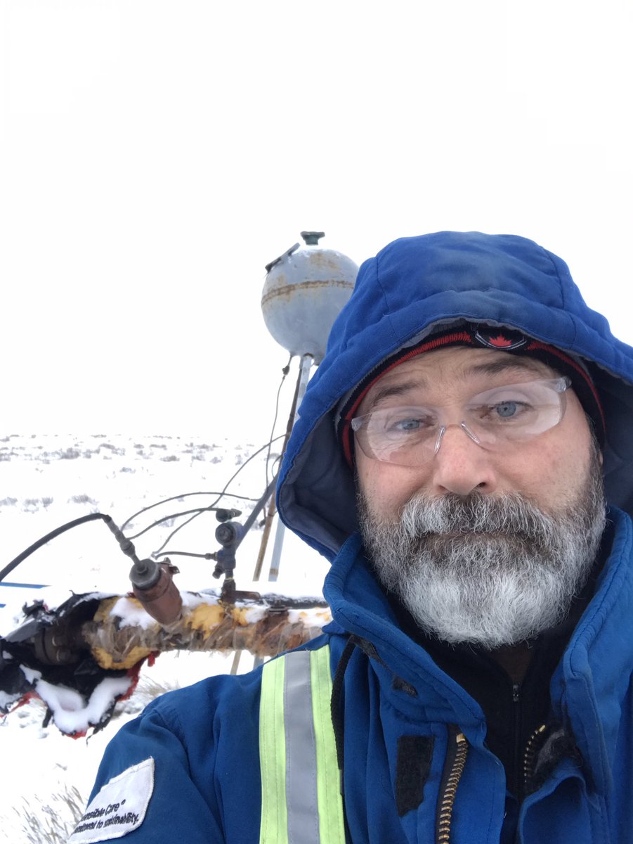 JProsofsky's tweet photo. #keepinthegasflowing #heatingyourhome #35below #πππππ https://t.co/CQts78c4hS