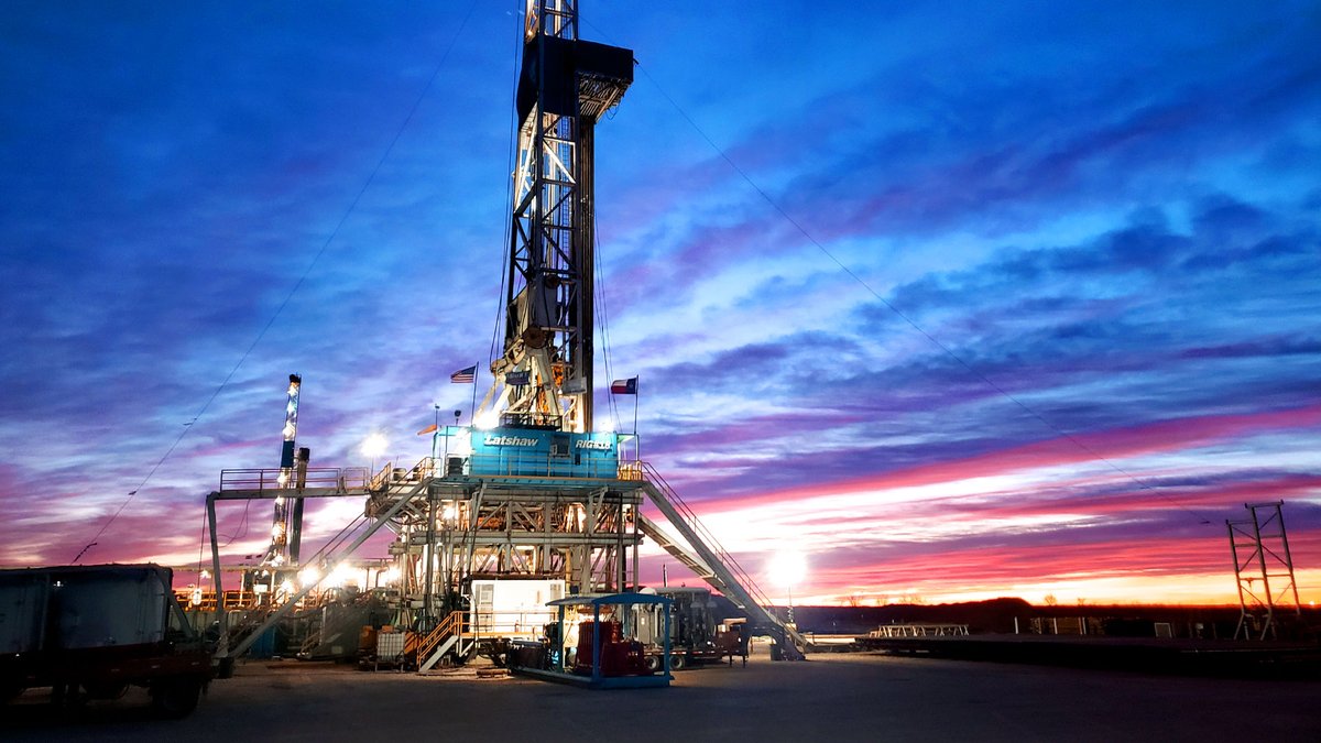 Latshaw Rigs 18 and 20, Drilling for American Energy Independence!

Photo Credit: Dion London | Rig 18 Manager

#oilfield #westtexas #permianbasin #oil #riglife #roughneck #latshawdrilling #drilling