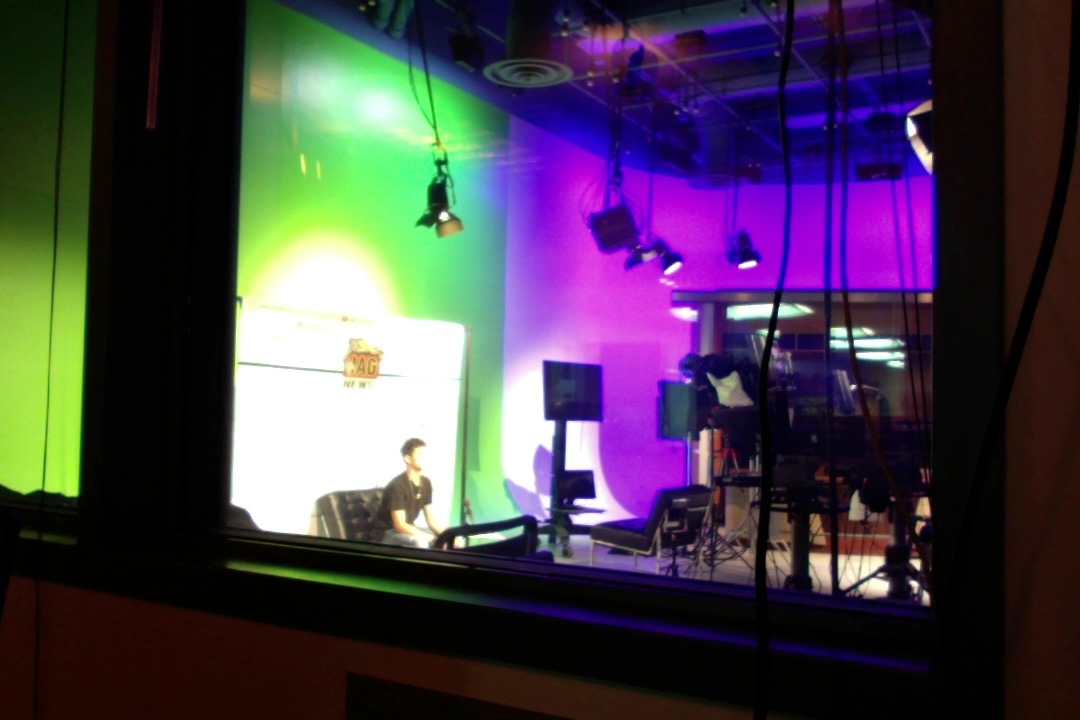 jaguarbroadcast's tweet photo. Live in studio with Aedan https://t.co/FyqdD8ikG8
