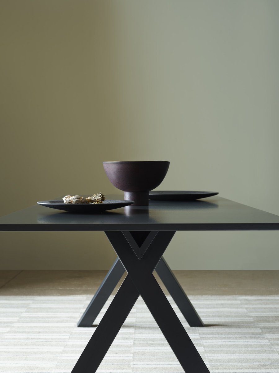modusfurniture's tweet photo. #ModusFurniture #VTable
.
Simon Pengelly’s VTable is a versatile table with solid timber legs. Pengelly’s design approach is rooted in a desire to create products with craft and soul, the VTable continues this tradition, combining simplicity of form with natural beauty of timber. https://t.co/VKPDE7RCQM