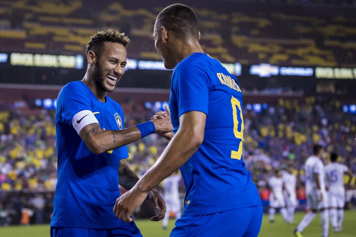 richarlison97's tweet photo. Sonho realizado 🙌🏽🇧🇷😁 https://t.co/GWLP87U1sp