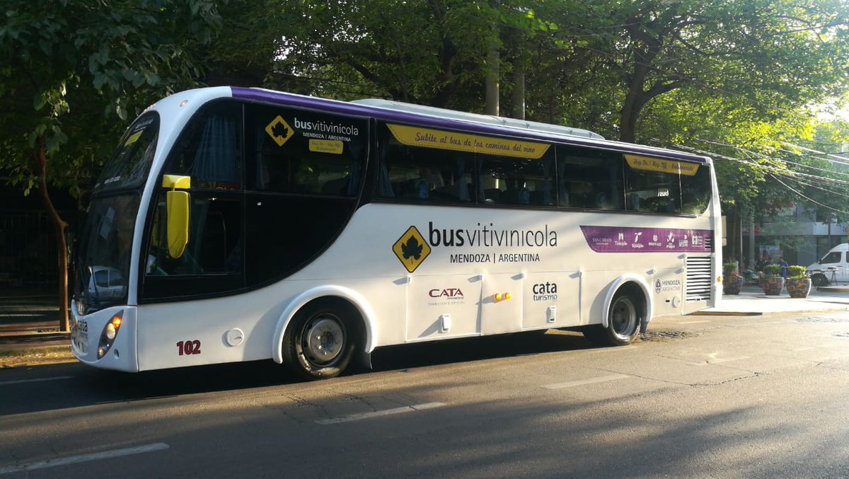 🍇Para subirte a nuestro bus y disfrutar de los diversos recorridos, podes comprar tu ticket online en nuestra web busvitivinicola.com📸
.
Conocé todas nuestras tarifas aquí: busvitivinicola.com/index.php/tari…
.
#Bodegueando por #Mendoza