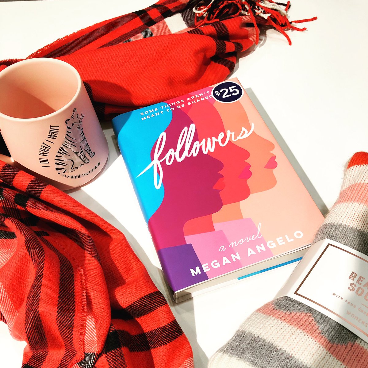 IndigoTheCore's tweet photo. Baby it’s cold outside, so why not stay in with a good book! 

#indigospirit #atthecore #coreshopping #goodreads #yycweather https://t.co/f8VZOOQ4o6