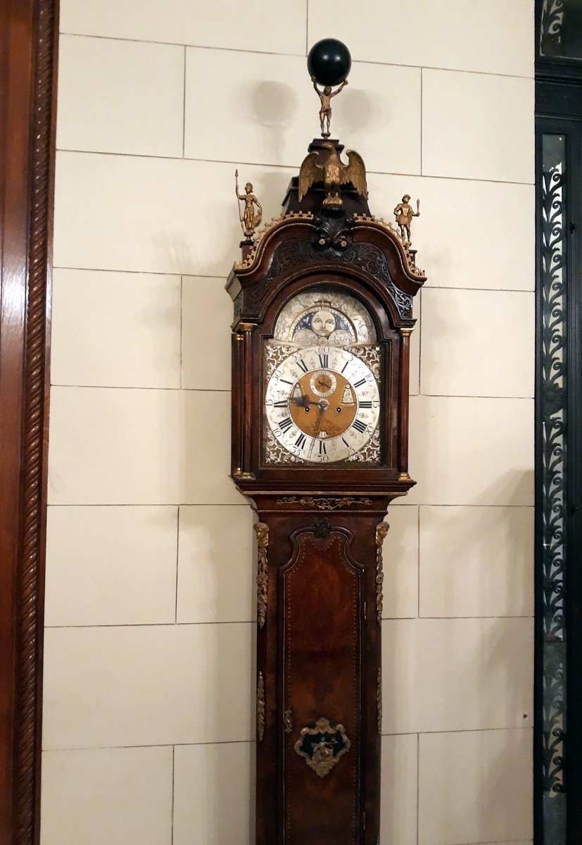 nysoclib's tweet photo. #DidYouKnow the clock in our circulation hall dates from the 1740s Netherlands and lists the days of the week in #Dutch? It chimes, too. #TuesdayTrivia #Time #Clocks #OldClocks #Analog https://t.co/aGB4E4pFKY