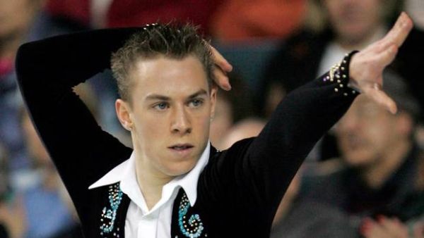 goVCIca's tweet photo. Bon anniversaire à ces Olympiens 🇨🇦
@Rachel_Seaman🏃🏽♀️#Londres2012
Shawn Sawyer ⛸#Turin2006
Mike Meldrum🏊🏽♂️#Séoul88
Hughes Legault🏊🏽♂️#ATL96
Roger Jackson🚣🏼🥇#Tokyo64 #Mexico68 #Munich72
Rick Cuttell 🏃♂️#Munich72
Pierre Browne 🏃🏾#Sydney2000 #Athènes2004 #beijing2008
@Equipe_Canada https://t.co/wB6tacUtgZ