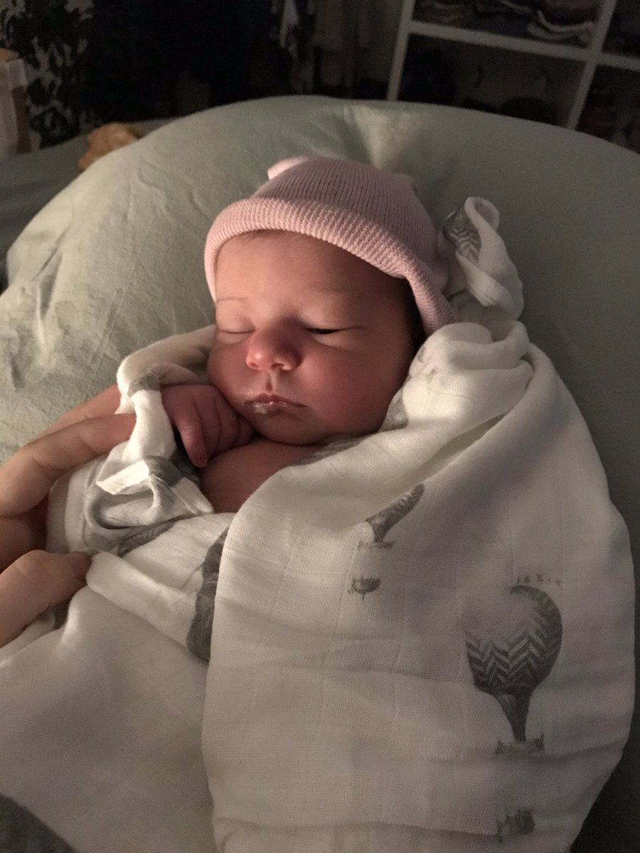 For the ones missing my #ArubaAirheads webinar intros... well.. I’ve been busy...yet fear not, I shall be back! Currently soothing this mini MVP with ABC Networking videos 😎😎😎 Gotta teach them young 😏😏