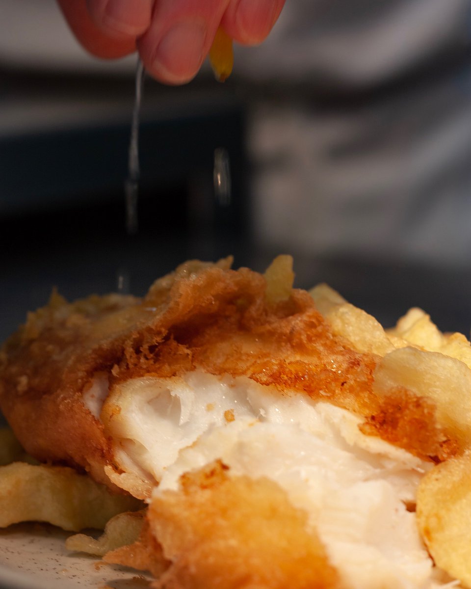 #TuesdayTip The total fat content of an average portion of #fishandchips is estimated to be 48.2g. A standard cheese, ham and mayonnaise sandwich has 51.98g fat! We know which we would rather choose for lunch! #whitby #whitbyfishandchips #yorkshirefood