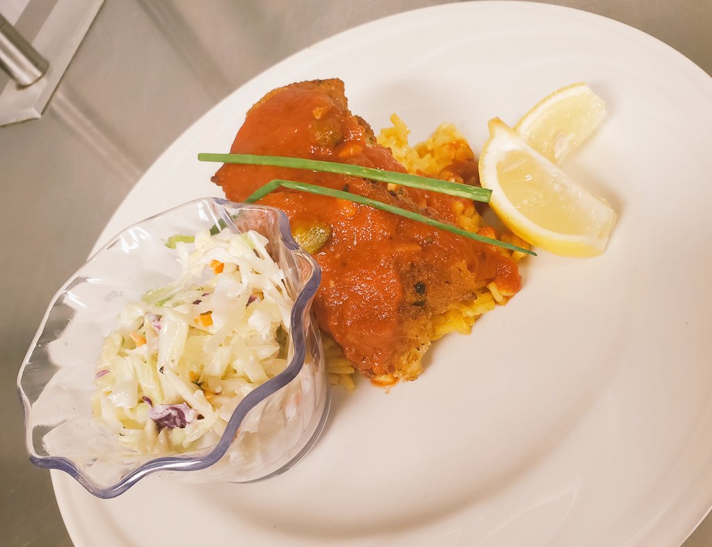 ShelbyChefs's tweet photo. @ShelbyCrossing Meals of the week! @kbmondaykaren @nolafoodguy @chefJohnDSS @PeteBrogger  #operation930 #trilogyliving https://t.co/xmgySXAzii