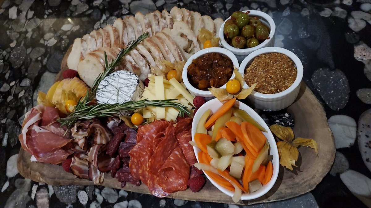 We have one of the BEST Charcuterie Board's in #YEG! 

Try it out next time you come in!

#Ampersand27