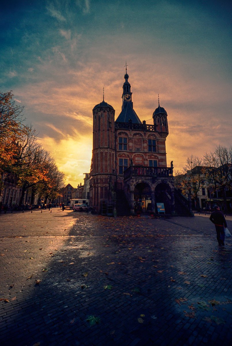 bertbielderman's tweet image. De Waag . Contax G2 with Carl Zeiss Hologon and Kodak Ektar #photography #photooftheday #filmisnotdead #KODAK