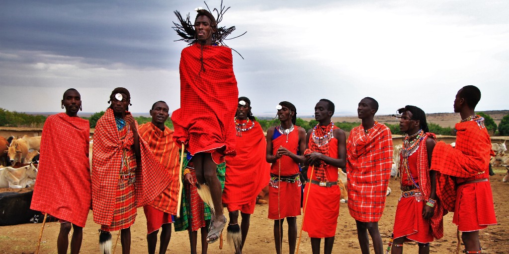 Группа африканских языков 5. Африканский язык. Танзания одежда. Одежда негров в Африке. Африканский языков.