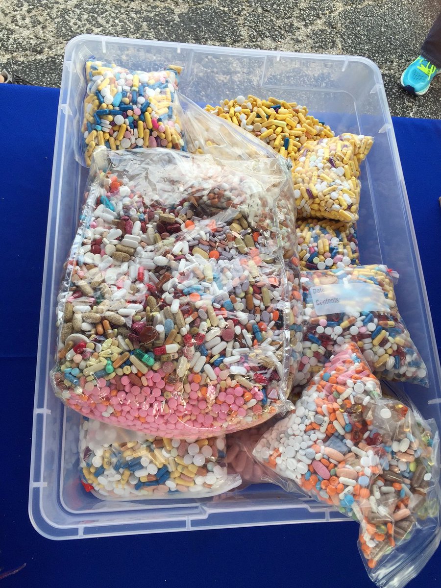 MySAWS's tweet photo. 🖊️Mark your📆 for next FREE #MedDropSA collection event!
👉🏼Jan. 25; 8 am -1 pm
👉🏼Rigsby Bulky Drop Off Ctr. - 2755 Rigsby
👉🏼Dispose of your old/unwanted meds responsibly
👉🏼 Info: https://t.co/X3U3RnIgPa
#waterquality #satx https://t.co/Zj7BkiFfkM